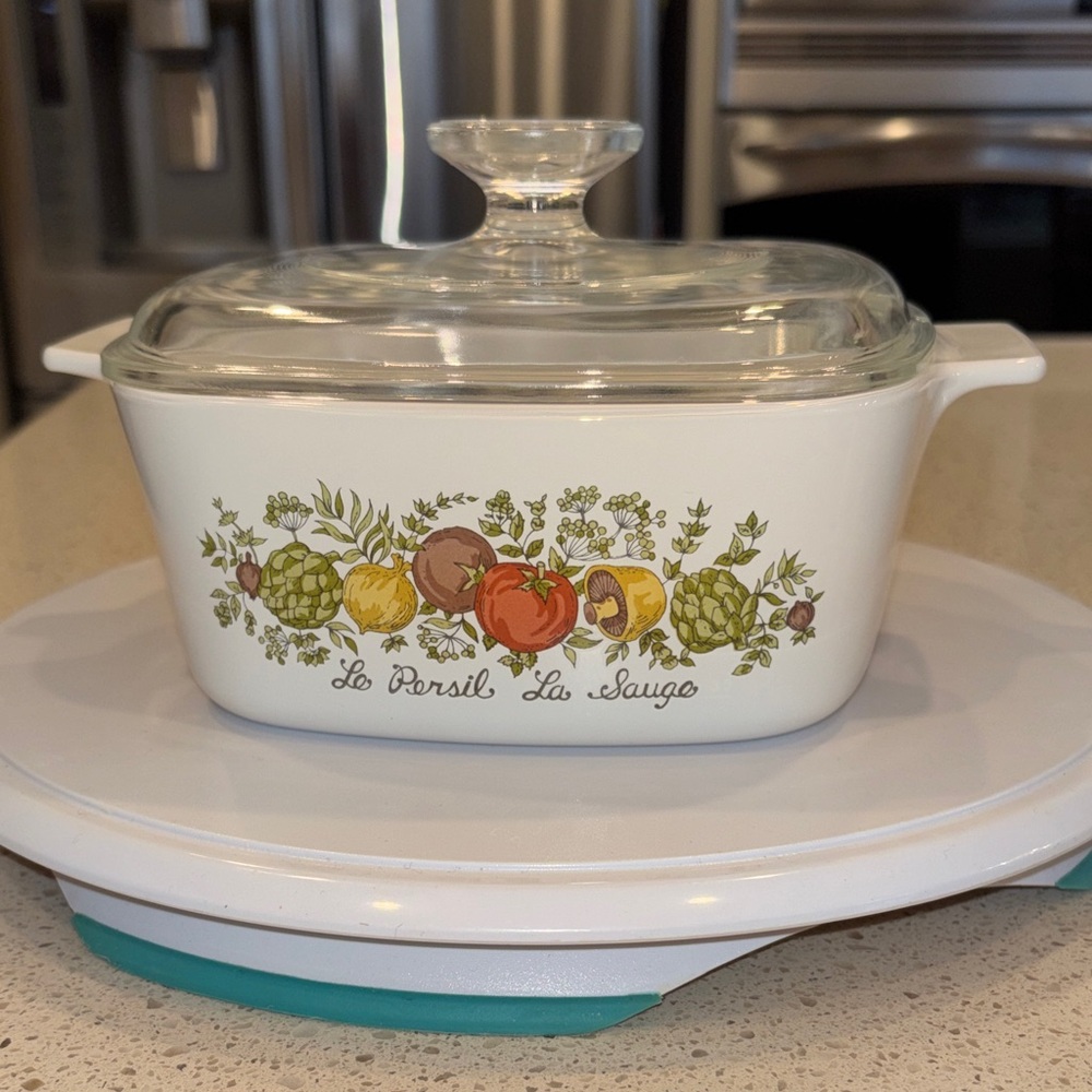Rare find, Le Persil La Sauge White Casserole Dish with Lid
